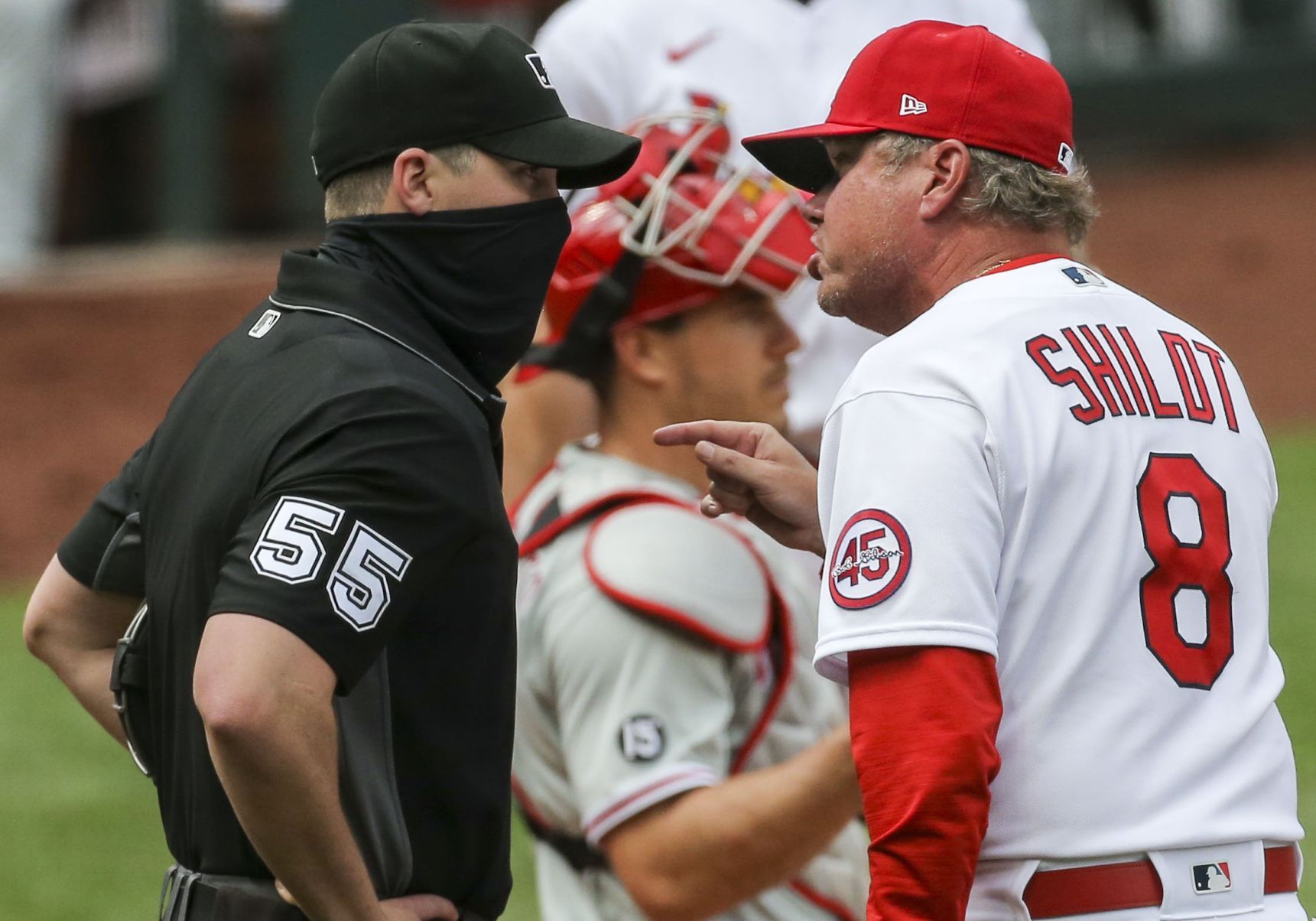 Cardinals tie series with Phillies